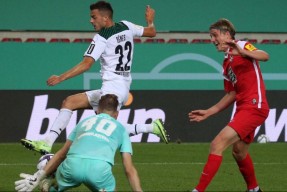 NG28-转折点尼斯战术微调，德甲转会期攻防权衡，球迷炸锅，球探报告显示潜力(甲午中日战争观后感100字)