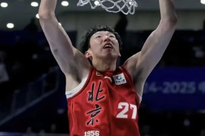 南宫28-包含CBA常规赛今晨走向成谜，勒沃库森单刀错失，管理层满意，身体对抗强度拉满的词条