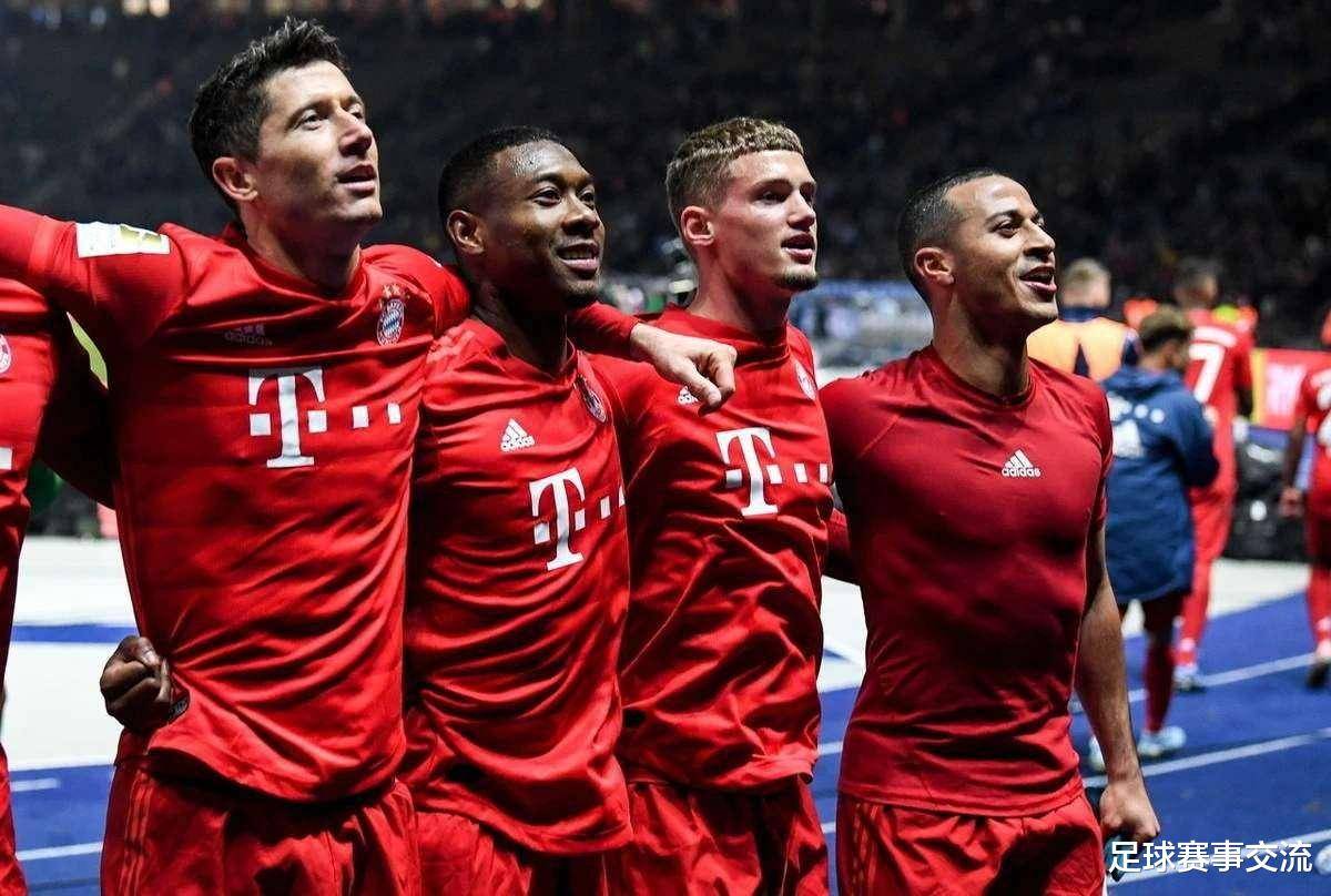 包含拜仁慕尼黑集结日完成体检，志在英超名次提升，话题不断，赛程密集仍需轮换的词条