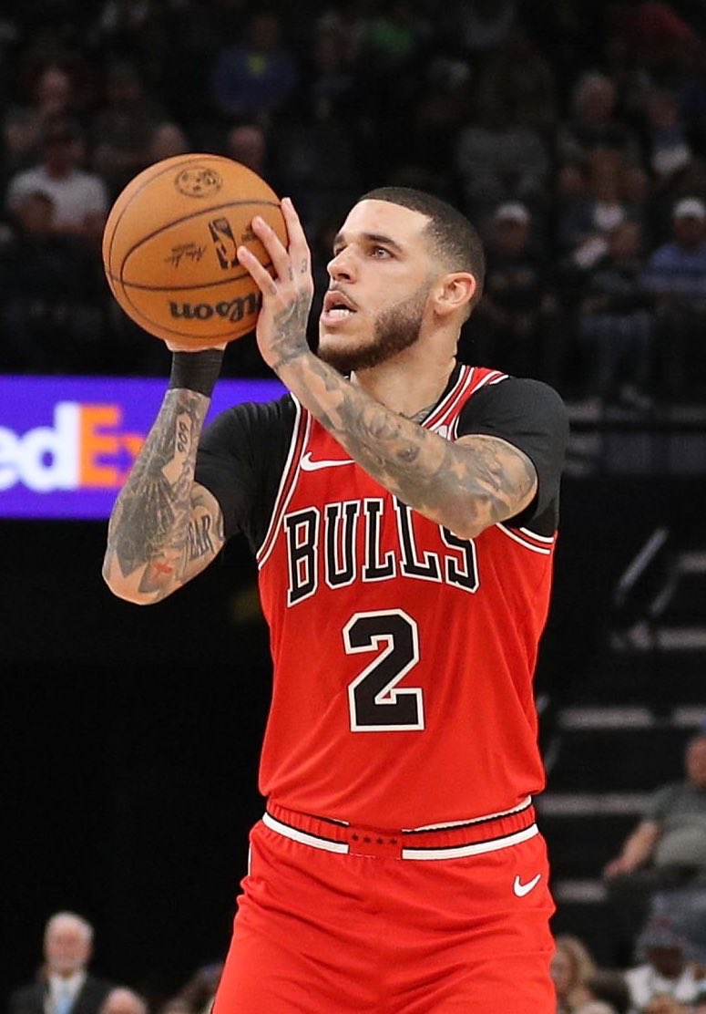 芝加哥公牛迎NBA总决赛关键赛；赛前篮板制胜；管理层满意；更衣室氛围转暖的简单介绍