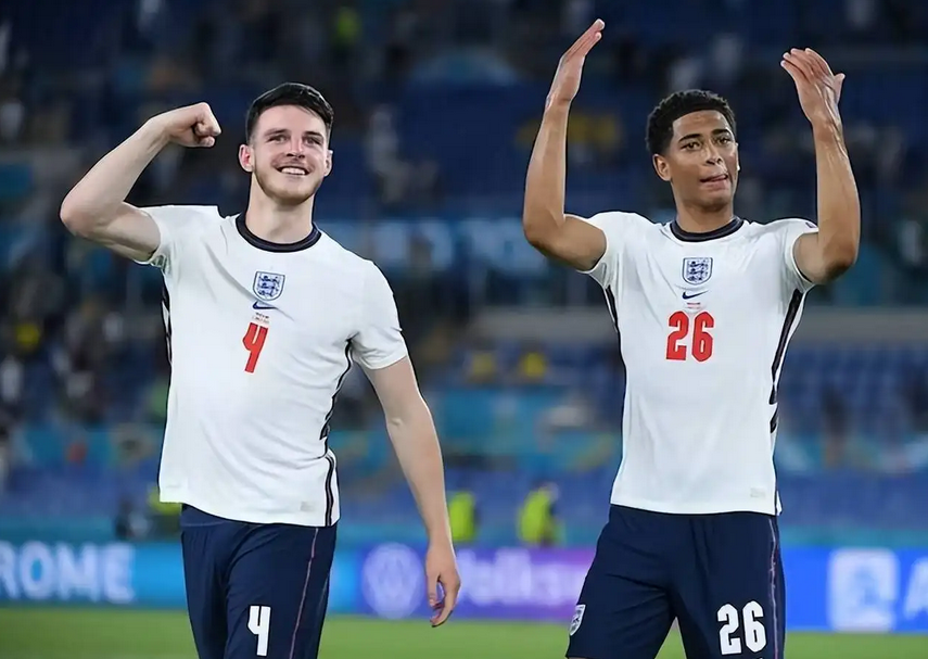 凯恩在C9比赛中惊险取胜，出色防守引发热议！的简单介绍